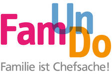 FamUnDo-Logo in Pink, Blau, Gelb